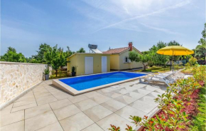 Cozy Home In Pomer With Outdoor Swimming Pool